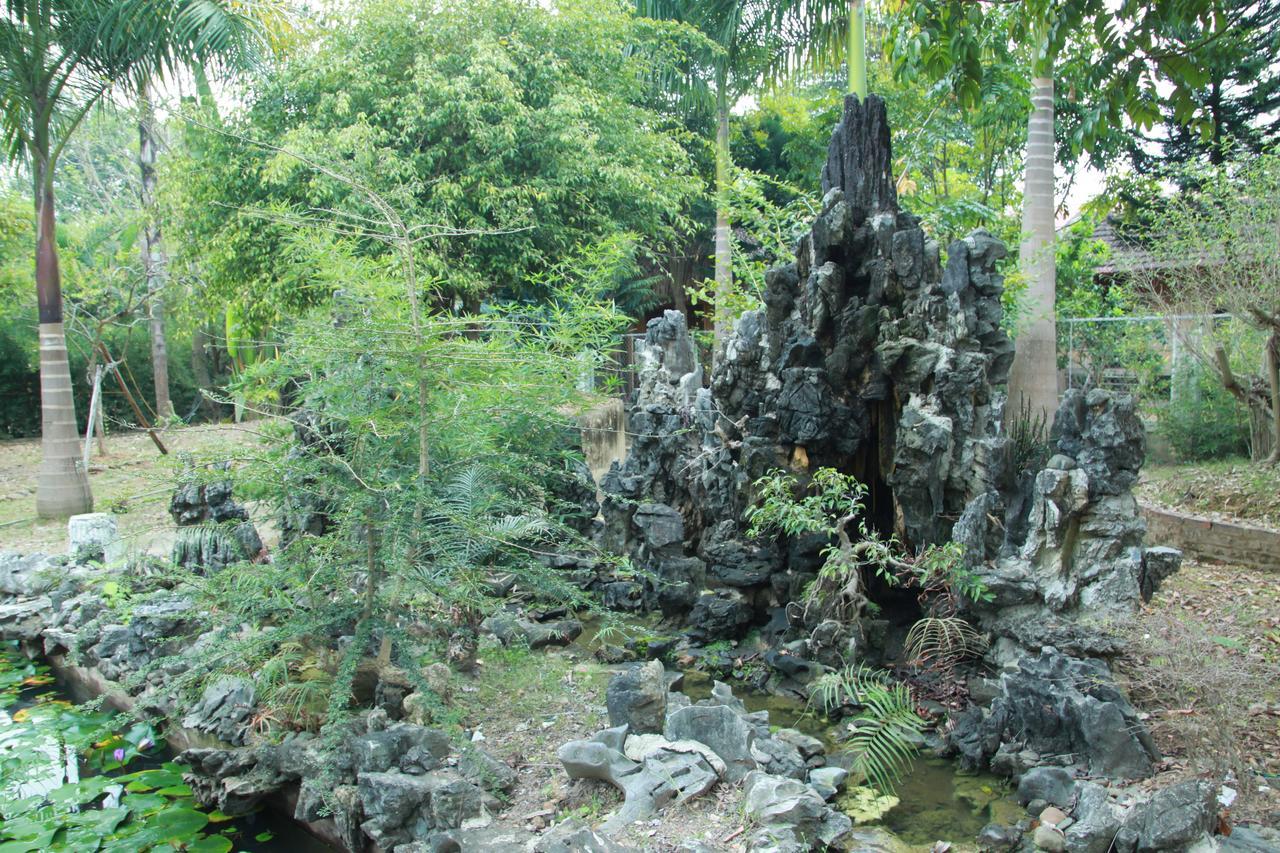Hotel Khach San Linh Huong Son La Exterior foto